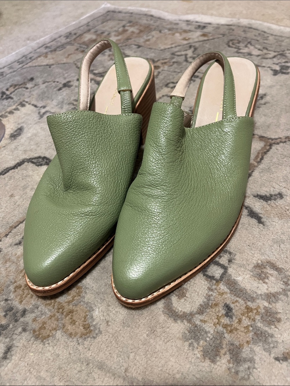 Intentionally Blank Erica Slingback Mule Sage Green Size 9